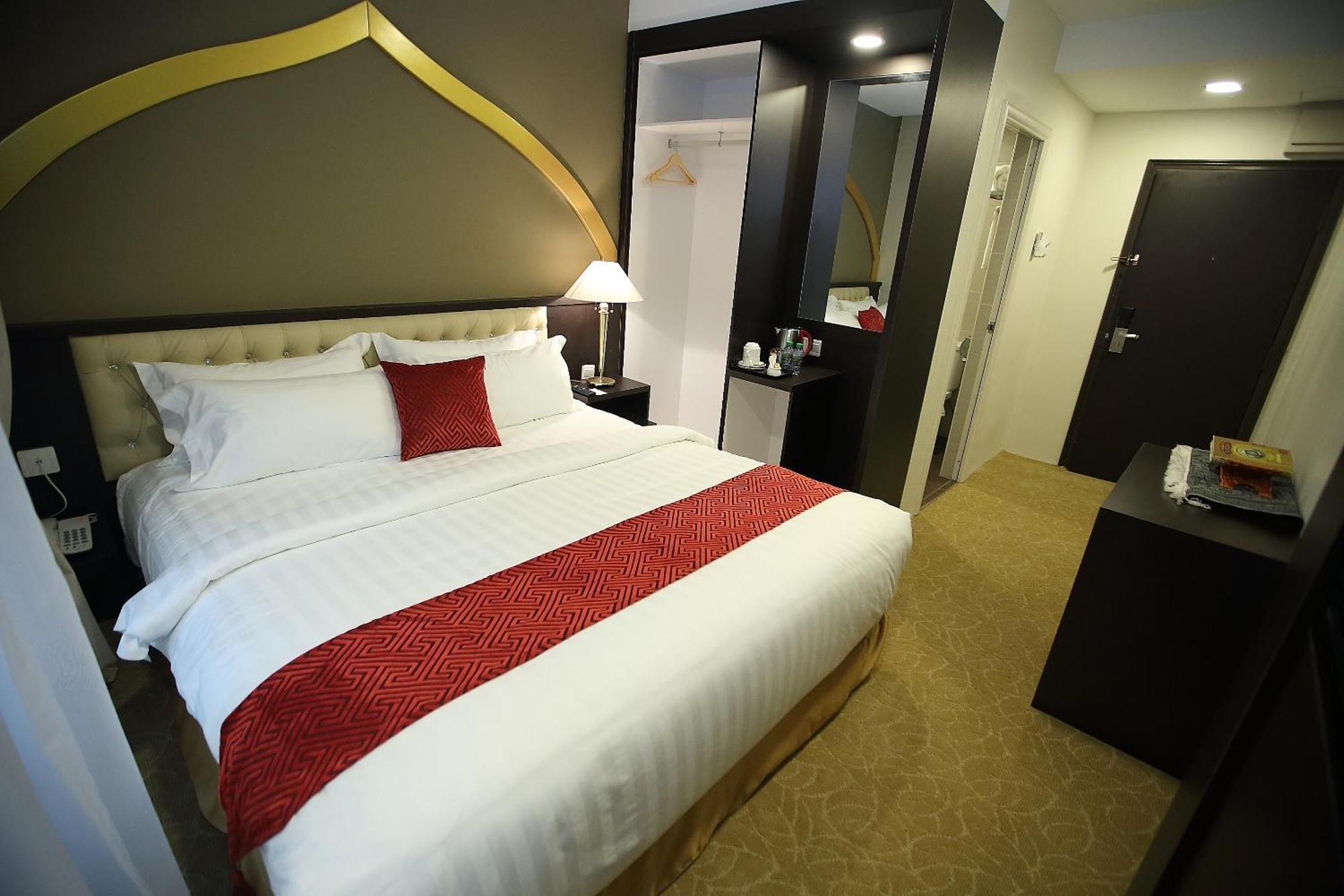 Al Khatiri Hotel Kubang Kerian Buitenkant foto
